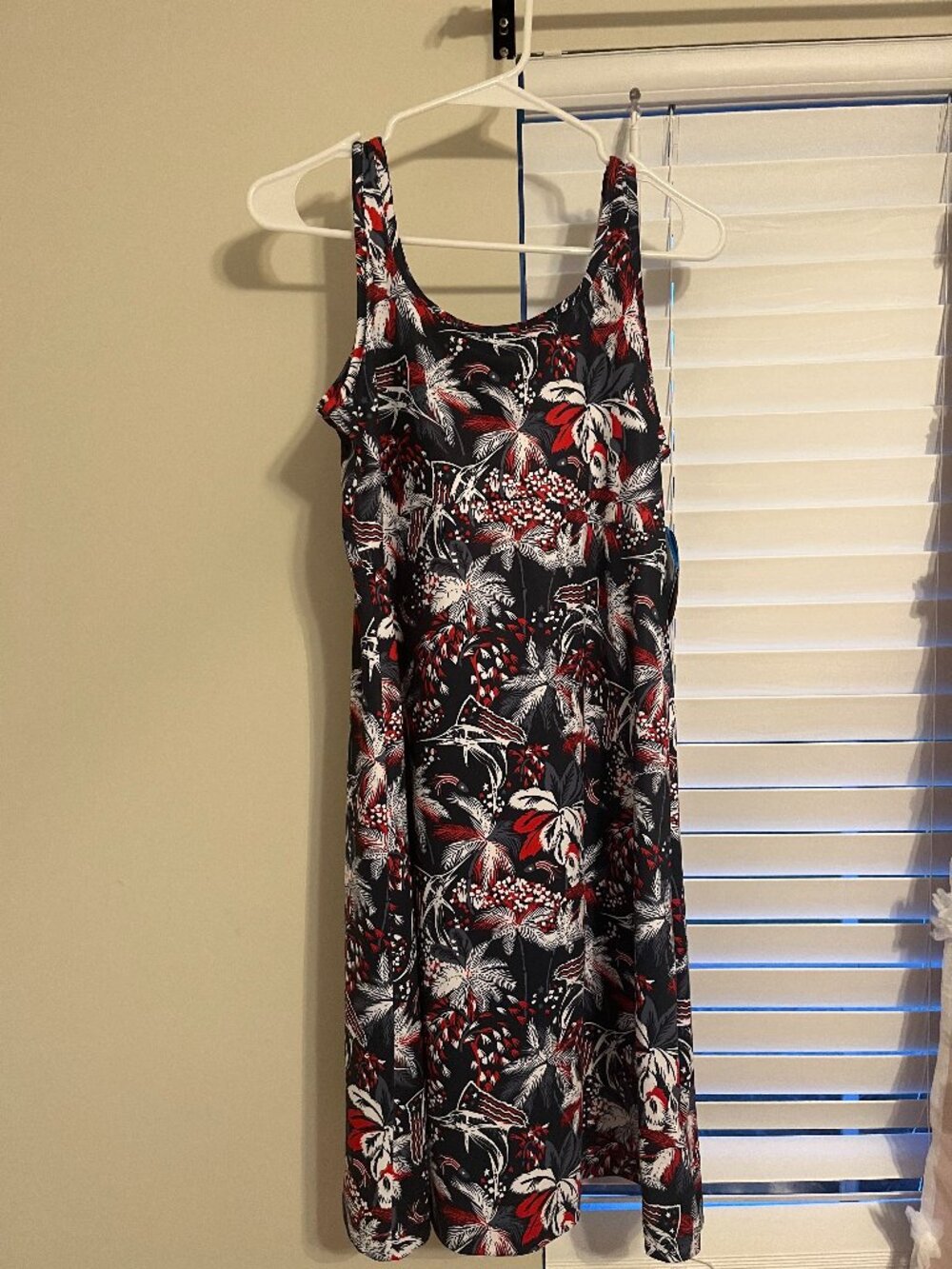Columbia PFG Freezer Dress Red White & Blue Medium